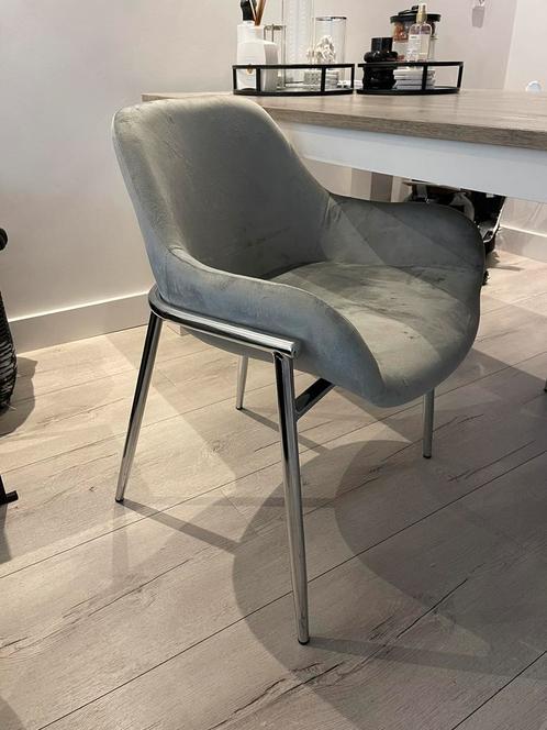 Prachtige grijs zilveren Eric Kuster stoelen nieuw in doos, Huis en Inrichting, Stoelen, Nieuw, Grijs, Ophalen
