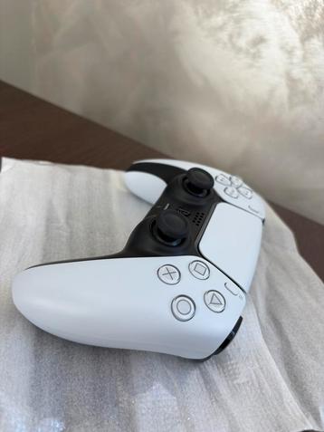 Manette PS5 dualsense  beschikbaar voor biedingen