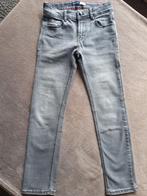 Licht grijze jeans okaidi slim 9jaar perfecte staat, Comme neuf, Okaïdi, Garçon, Enlèvement ou Envoi