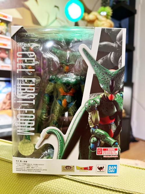 Cell First Form Dragon Ball Z SHFiguarts, Collections, Statues & Figurines, Comme neuf