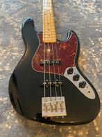 Fender Jazz bass active USA, Muziek en Instrumenten, Snaarinstrumenten | Gitaren | Bas, Ophalen, Zo goed als nieuw, Elektrisch