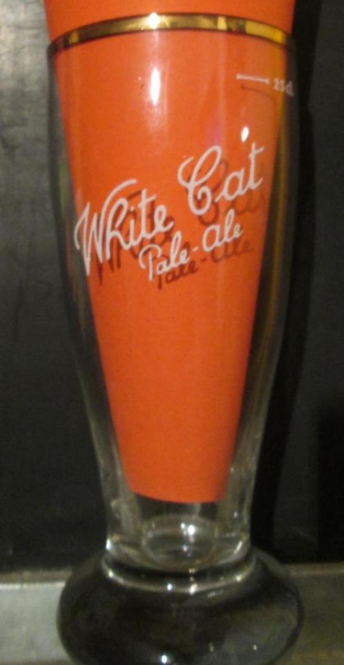 Oud bierglas 'White Cat' Pale-Ale van brouwerij Schuermans, Verzamelen, Biermerken, Gebruikt, Glas of Glazen, Overige merken, Ophalen of Verzenden