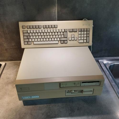 AMIGA 2000 complet (commodore, Atari, Amstrad, Schneider), Informatique & Logiciels, Ordinateurs Vintage, Enlèvement ou Envoi