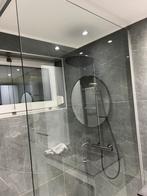 Nieuwe douchewand gaat weg wegens verkeerde maat, Huis en Inrichting, Badkamer | Complete badkamers, Nieuw, Ophalen of Verzenden