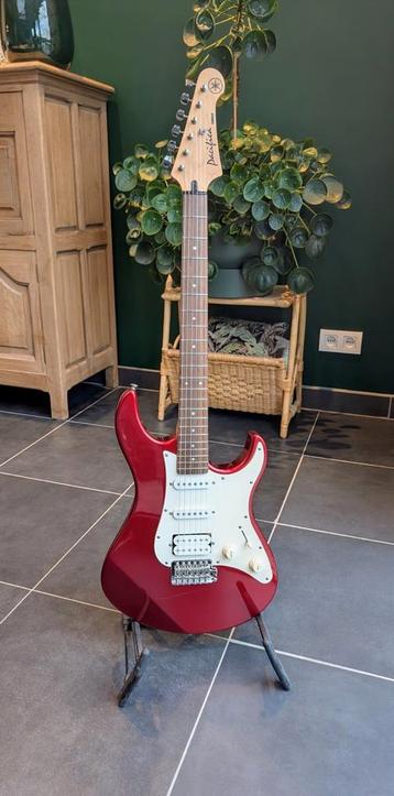 Yamaha Pacifica pac012 beschikbaar voor biedingen