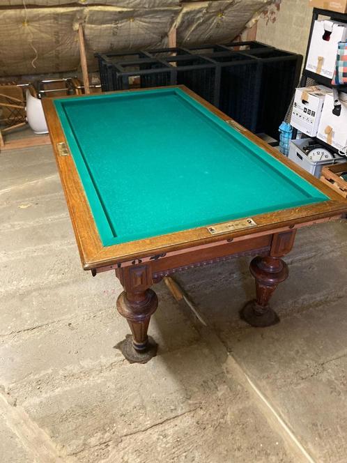 Authentieke Biljarttafel uit 1930 – Volledige Set met Acc, Sports & Fitness, Billards & Billards américains, Utilisé, Table de billard