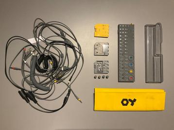 Teenage Engineering OP-Z + accessoires beschikbaar voor biedingen