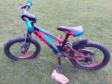 Velo enfant Cube 16"  beschikbaar voor biedingen