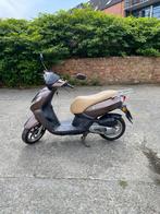 Peugeot Kisbee 50cc-scooter uit 2016, Fietsen en Brommers, Ophalen, Gebruikt, Overige modellen, Klasse B (45 km/u)