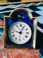 Cartier wakker klok, verguld messing en email, Antiquités & Art, Antiquités | Horloges, Enlèvement ou Envoi