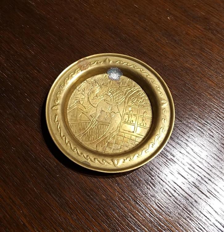 Bordje, Antiek en Kunst, Antiek | Keramiek en Aardewerk, Ophalen of Verzenden