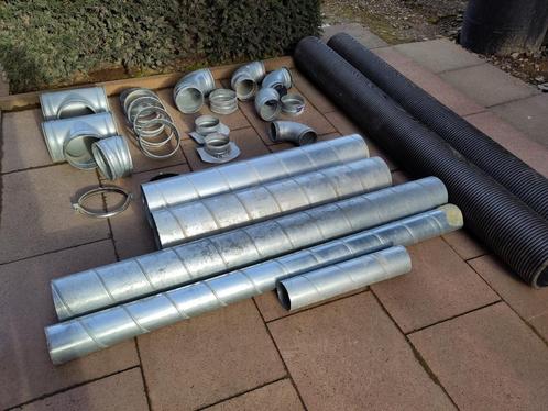 Spiraalbuizen en hulpstukken 180 mm, Doe-het-zelf en Bouw, Ventilatie en Afzuiging, Zo goed als nieuw, Ventilator en Afzuiger