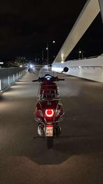 Vespa touring, Fietsen en Brommers, Ophalen, Zo goed als nieuw