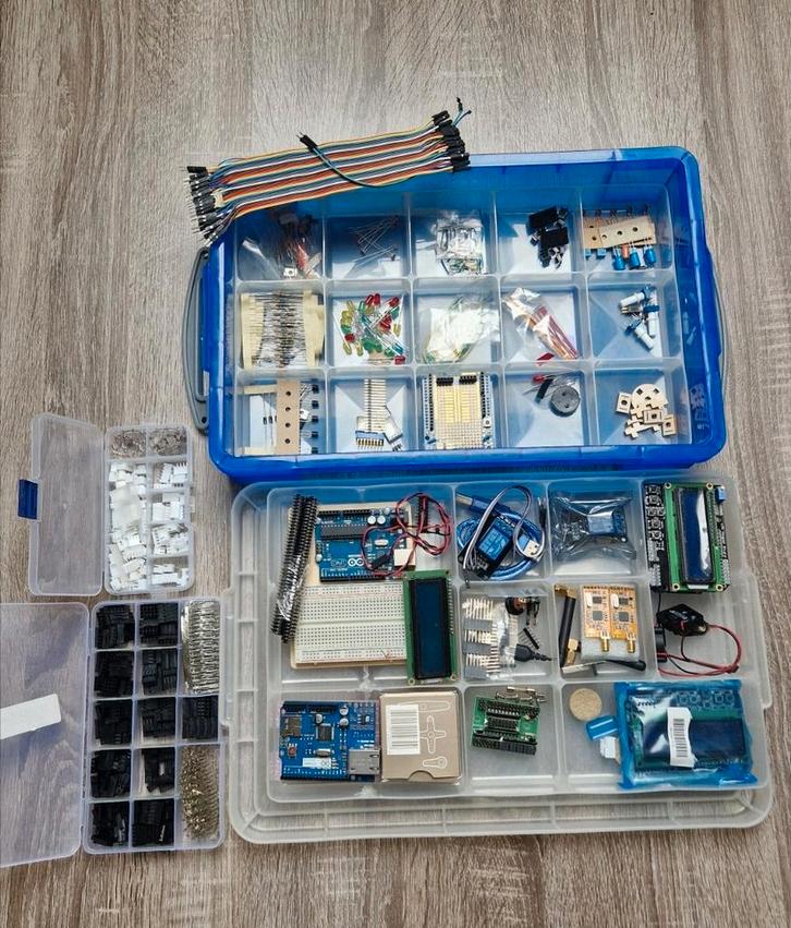 Arduino r3 starter set met veel toebehoren, Hobby en Vrije tijd, Elektronica-componenten, Zo goed als nieuw, Ophalen of Verzenden