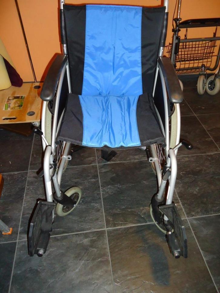 rolstoel, Diversen, Rolstoelen, Zo goed als nieuw, Duwrolstoel, Inklapbaar, Ophalen