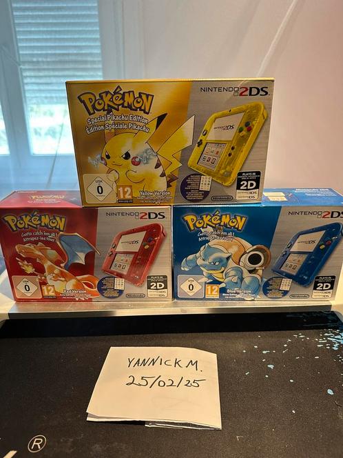 Pokemon editions 2DS allemaal complete in box, Games en Spelcomputers, Spelcomputers | Nintendo 2DS en 3DS, Zo goed als nieuw