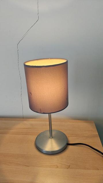 Klein IKEA lampje beschikbaar voor biedingen