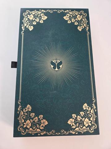 TML 2019 Tomorrowland Book of Wisdom The return nieuw, Enlèvement ou Envoi, Neuf, Sarah Maria griffin