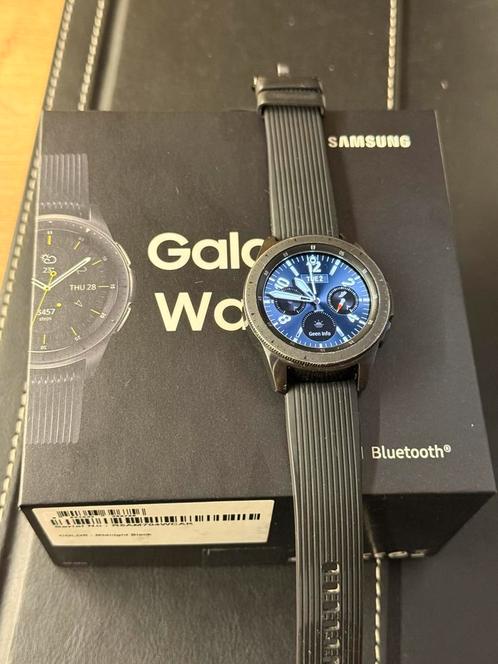 Samsung Galaxy Watch 42mm – zwart – met originele doos, Handtassen en Accessoires, Smartwatches, Gebruikt, Android, Zwart, Ophalen of Verzenden