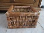 rieten mandje, Gebruikt, Mand, Vierkant, Ophalen of Verzenden