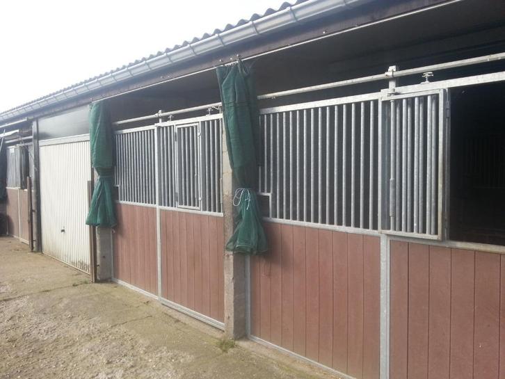 stalling op uniek plekje in Koersel, Dieren en Toebehoren, Stalling en Weidegang, Stalling, 1 paard of pony