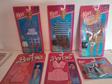 6 verpakking barbie kledij van jaar 1984 tot 1995 zeldzaam. beschikbaar voor biedingen