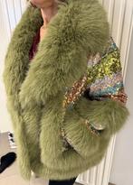Exclusieve mantel (fake fur en bling bling), Ophalen, Nieuw, Maat 38/40 (M), Groen