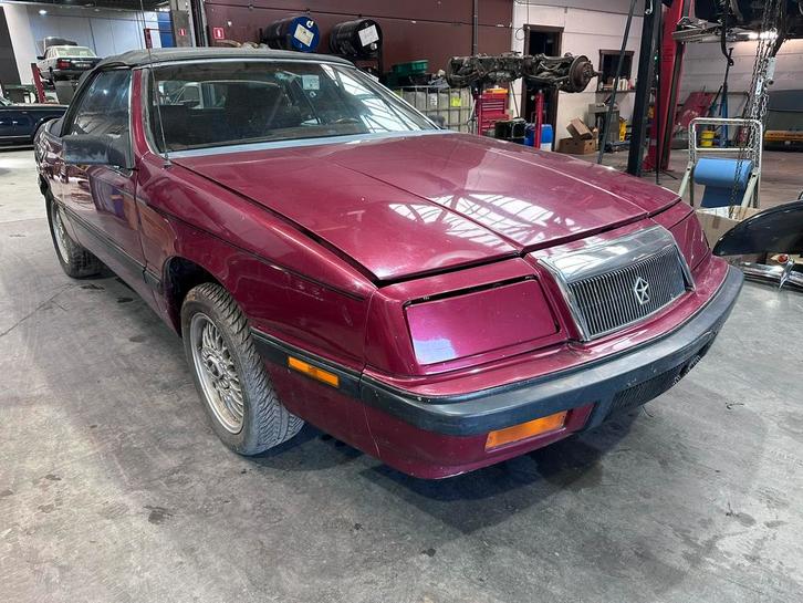 OPRUIMING! Chrysler Lebaron cabrio - 2.5 - voor opmaak, Auto's, Oldtimers, Bedrijf, Chrysler, Benzine, Cabriolet, 2 deurs, Automaat