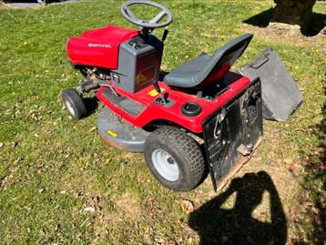 Tracteur tondeuse Murray Sentinel pour pièces ou à réparer., Enlèvement, Utilisé