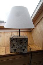Tafellamp met boomstammen in kunststof, Maison & Meubles, Lampes | Lampes de table, Comme neuf, Synthétique, Enlèvement ou Envoi