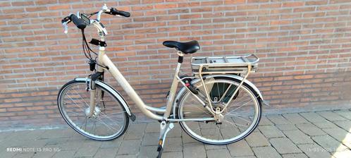 Elektrische damesfiets. SUNDVALL. Volledig nazicht gehad., Fietsen en Brommers, Fietsen | Dames | Moederfietsen, Gebruikt, Ophalen