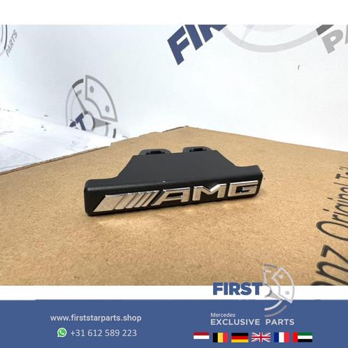 AMG GRIL LOGO EMBLEEM BADGE A35 A45 CLA45 C43 C63 E63 GLA45, Auto-onderdelen, Carrosserie, Mercedes-Benz, Voor, Gebruikt, Ophalen of Verzenden