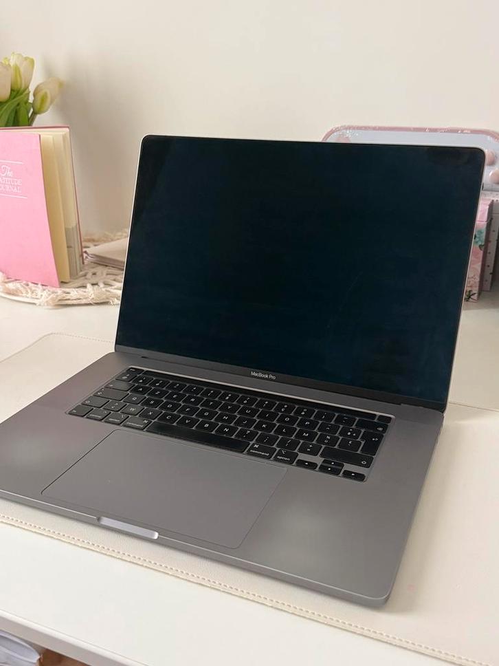 Macbook Pro 16” - 2019 - 2,3ghz i9 - 1tb - Space Gray, Computers en Software, Apple Macbooks, Zo goed als nieuw, MacBook Pro, 16 inch