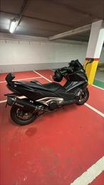 Kymco AK550, Fietsen en Brommers