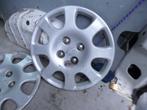 4 enjoliveurs d 'origine peugeot 207 en 15", Ophalen, Gebruikt
