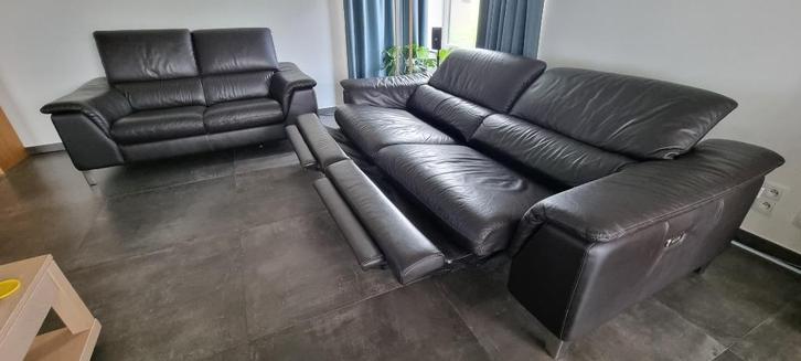 Salon cuir Calia 3 + 2 avec relax électriques, Huis en Inrichting, Zetels | Zetels, Gebruikt, Rechte bank, Vierpersoons of meer