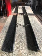 Rampe d'escalier en fer peint en noir, Bricolage & Construction, Quincaillerie & Fixations, Comme neuf, 250 mm ou plus, Autres types