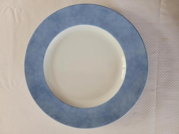 Lot 10 assiettes- 31cm- porcelaine Limoges - Bleu clair, Diversen, Overige Diversen, Zo goed als nieuw, Ophalen