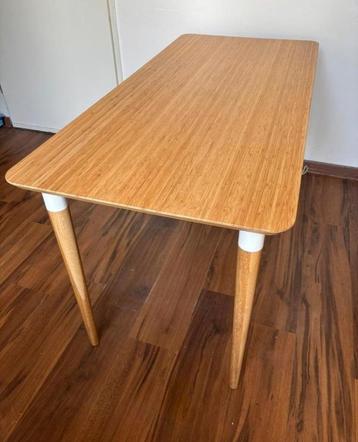 IKEA ANFALLARE / HILVER bureau beschikbaar voor biedingen
