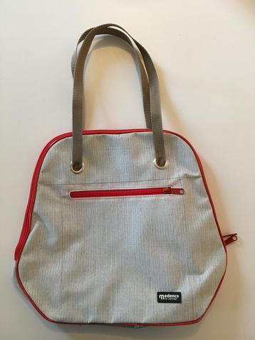 MEDENCE BAG unieke upcycle handtas vervaardigd uit bache beschikbaar voor biedingen