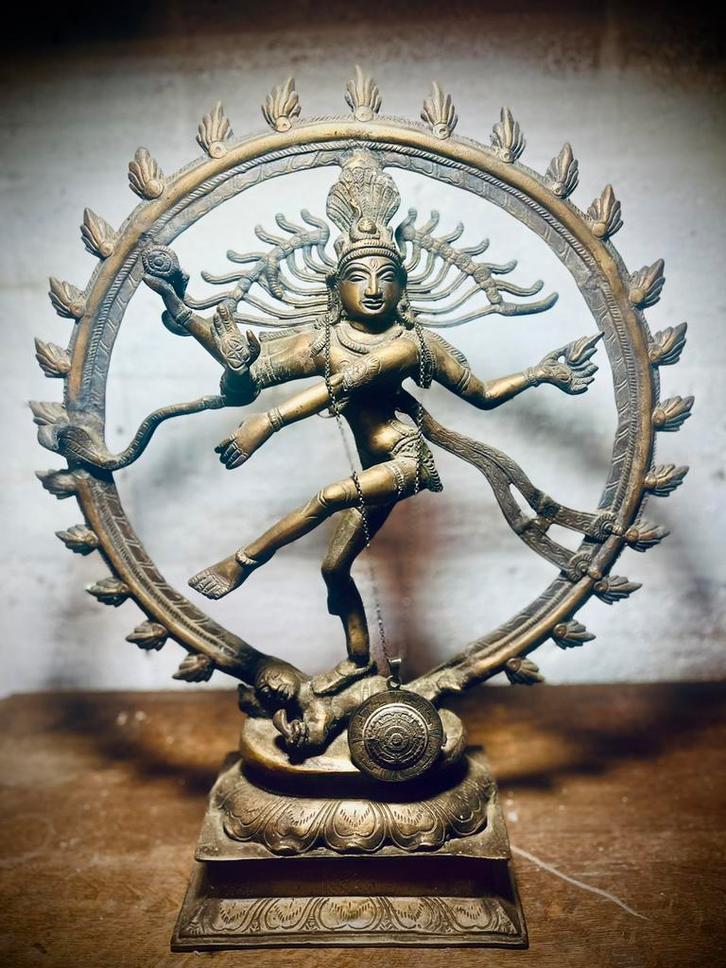 Bouddha en bronze — 12 kg, Antiquités & Art, Antiquités | Bronze & Cuivre, Bronze, Enlèvement