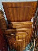 Planches à donner (portes de placard), Ophalen, Zo goed als nieuw