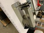 Naaimachine met motor en tafel, Hobby en Vrije tijd, Naaimachines en Toebehoren, Ophalen, Gebruikt, Naaimachine, Overige merken
