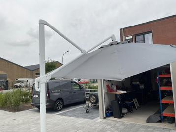 Grote nieuwe zweef parasol met voet !!, Enlèvement, Neuf, Réglable