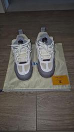 Louis Vuitton -  LV Skate grey - sneakers - EU 41, Ophalen, Overige kleuren, Zo goed als nieuw, Sneakers