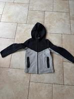 Nike tech jumper, Kinderen en Baby's, Kinderkleding | Maat 158, Ophalen, Gebruikt, Trui of Vest, Nike