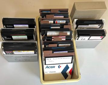 Oude Software voor vintage computer PC XT / AT beschikbaar voor biedingen