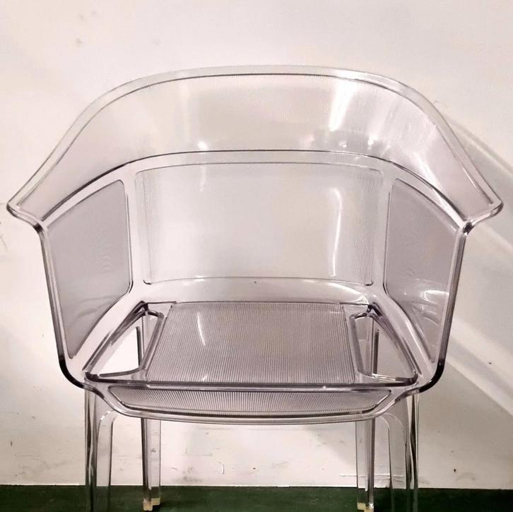 Papyrus stoel by kartell, Antiek en Kunst, Antiek | Meubels | Stoelen en Sofa's, Ophalen