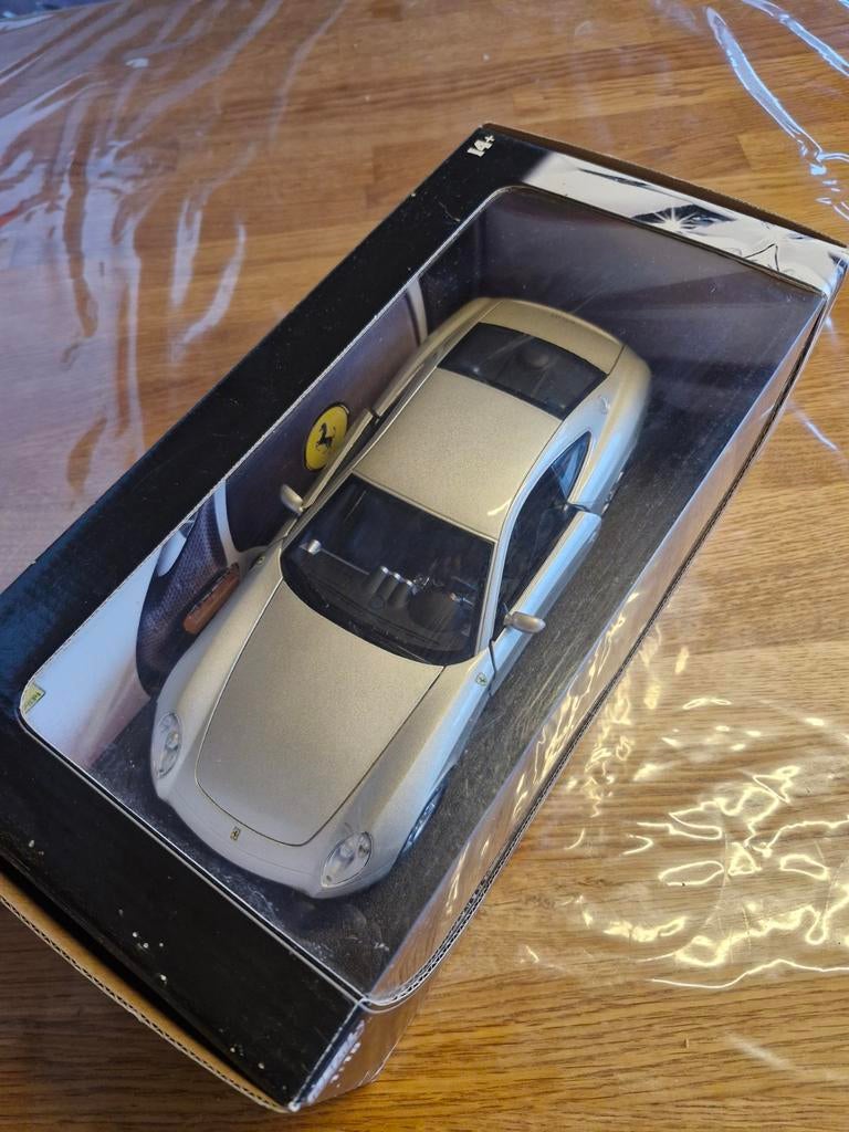 Hotwheels Ferrari 612 Scaglietti, Enlèvement