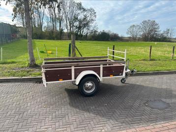 Aanhangwagen Bakwagen SARIS 750kg / 1200 KG beschikbaar voor biedingen